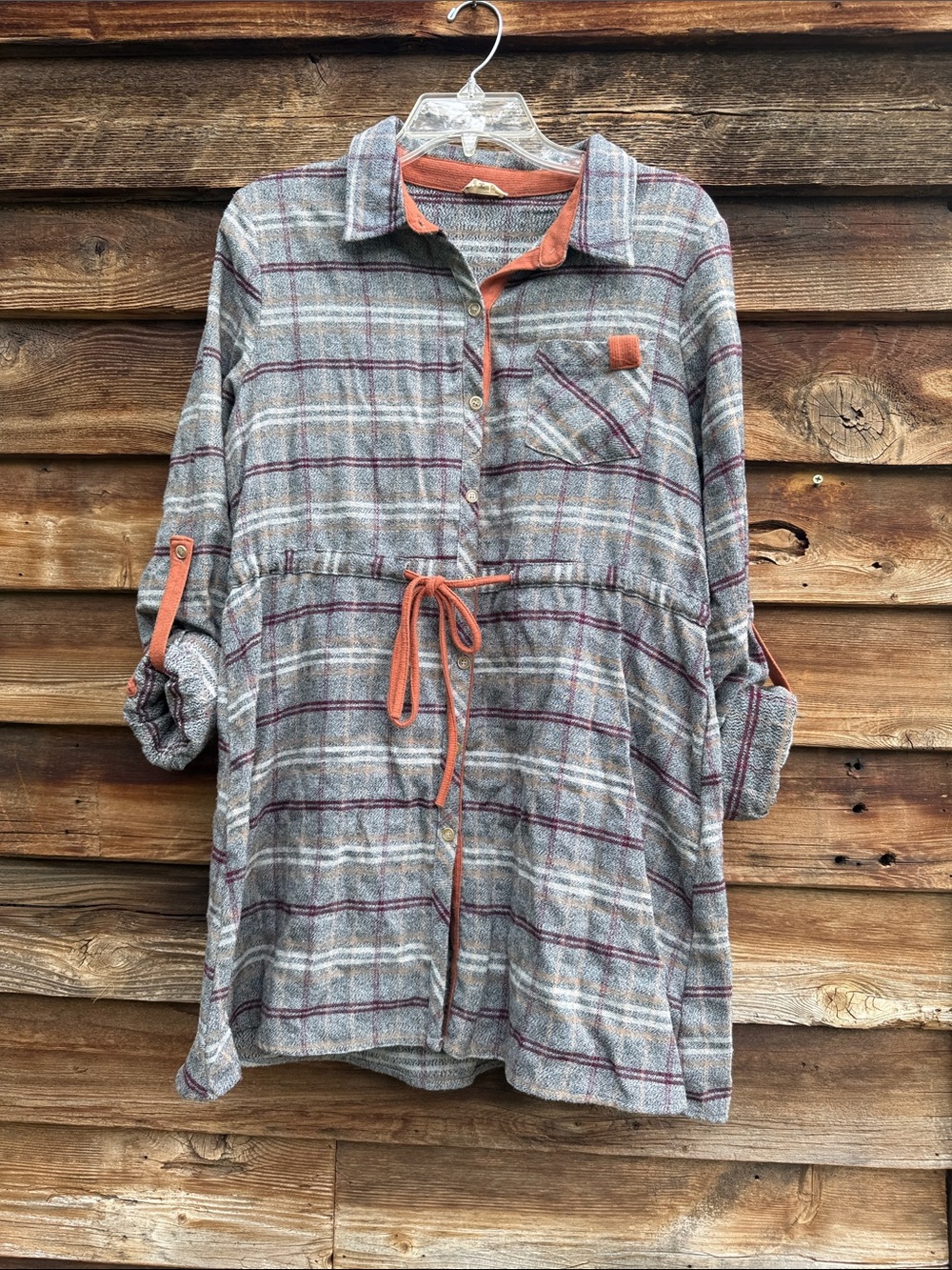 Hem and thread shirt jacket